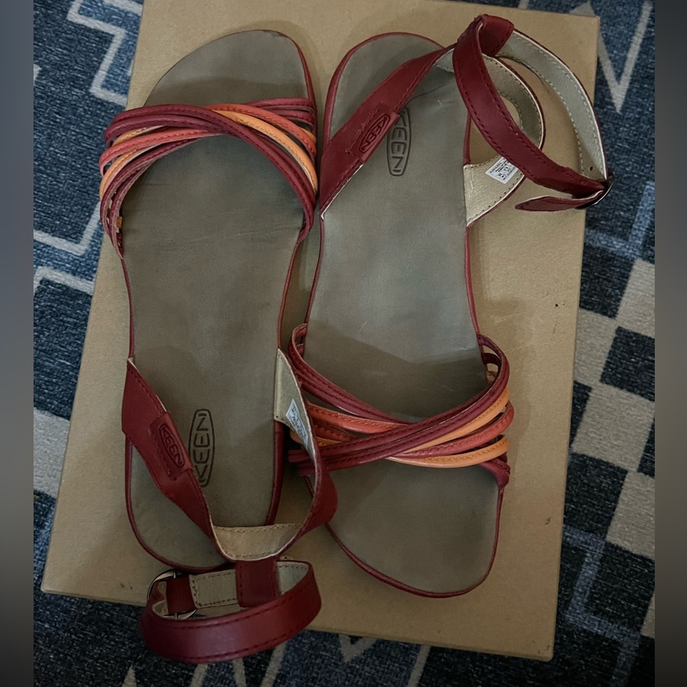 Keen size 9 sandals red